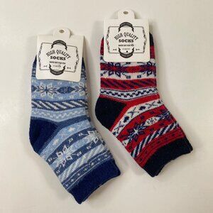 Boys High Quality Knit Socks 2-Pack Nordic Designs Snowflakes Blue Red